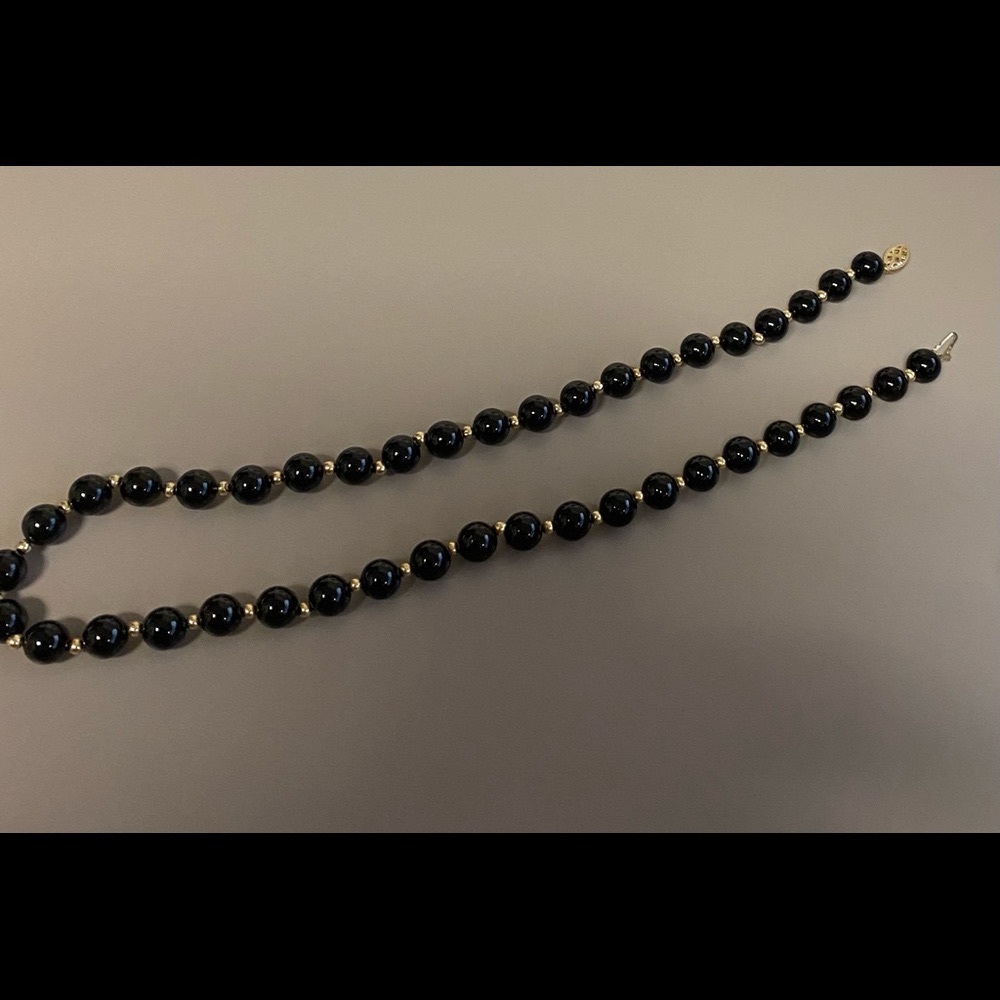 Black Pearl necklace.  Real Pearl necklace